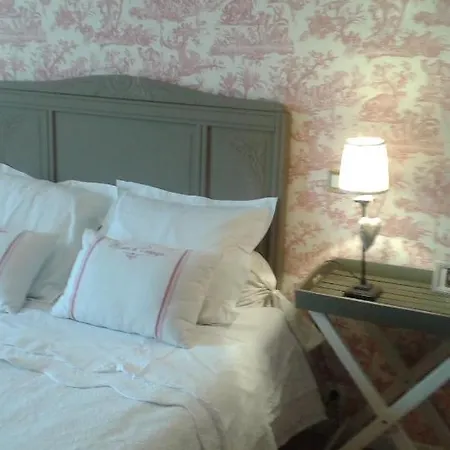 D'hotes Le Clos Du Verger فندق مبيت وإفطار Cattenom