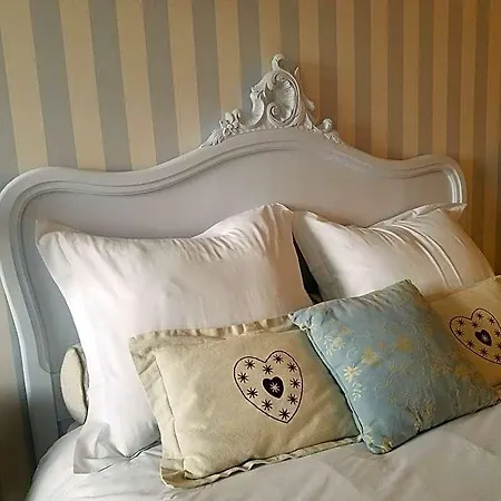 D'hotes Le Clos Du Verger فندق مبيت وإفطار